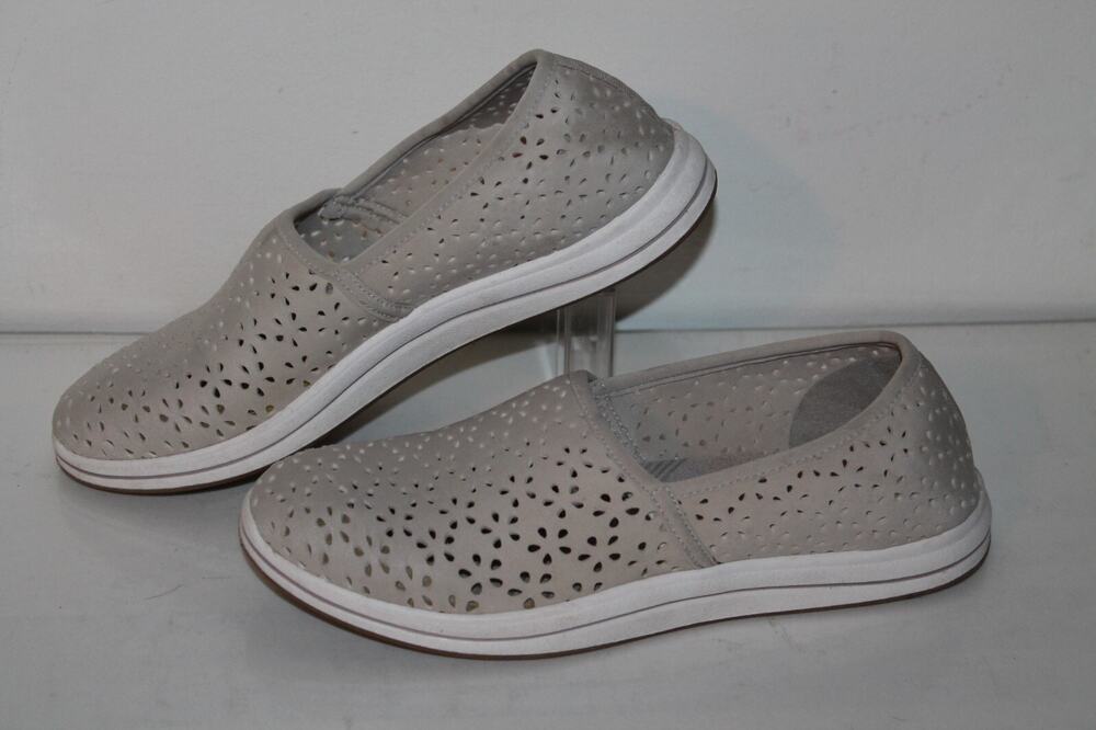 Clarks Cloudsteppers Casual Shoes, 29343, Light Gray, Womens Size 6.5